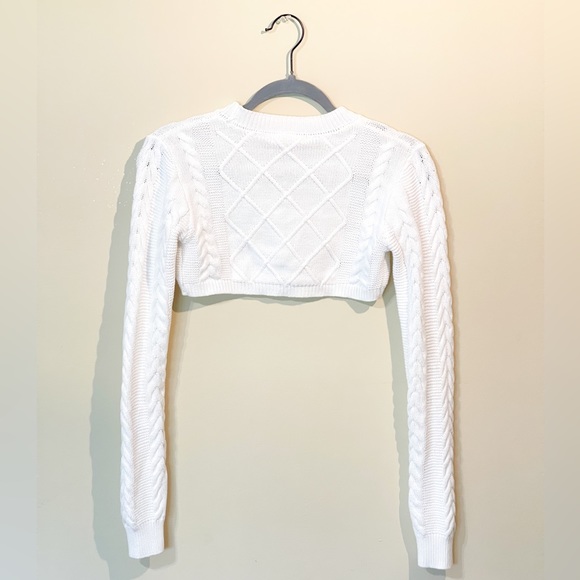 Tillys knitted long sleeve shoulder shrug - Picture 2 of 3